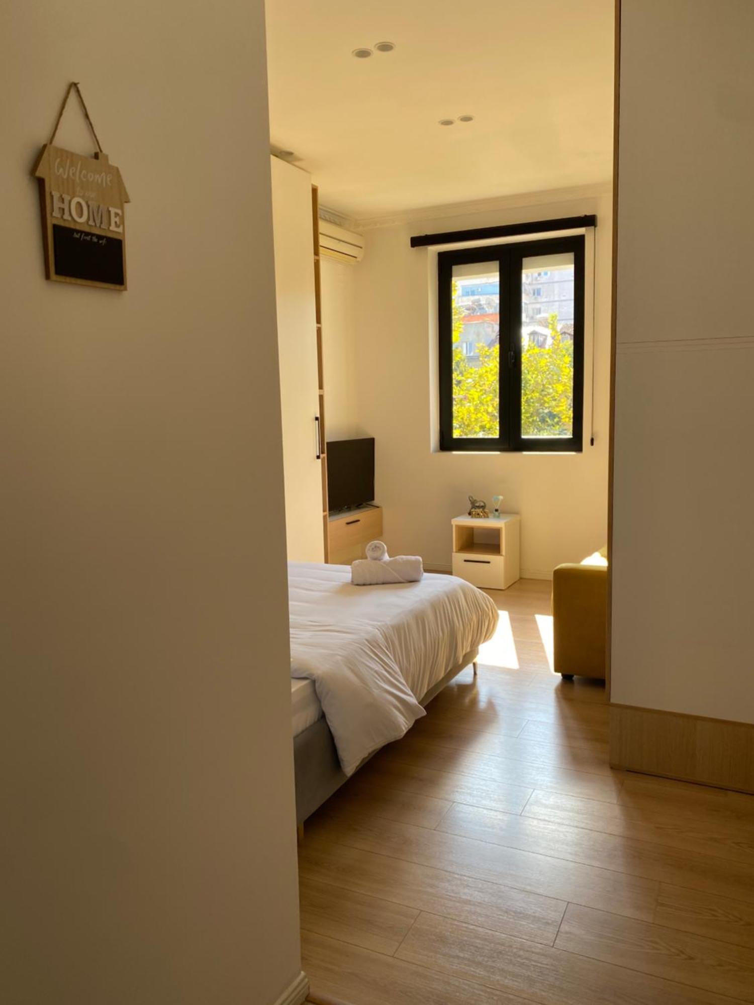 Cozycomfy Studio Tiranë Ngoại thất bức ảnh